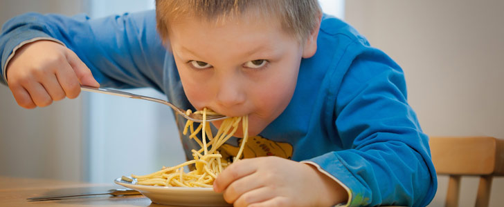 Bra för spädbarn att smaka ny mat?